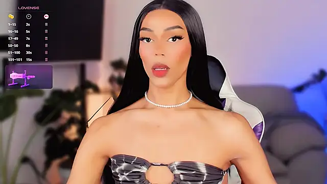  Miss Anna  online show from 01.25.25