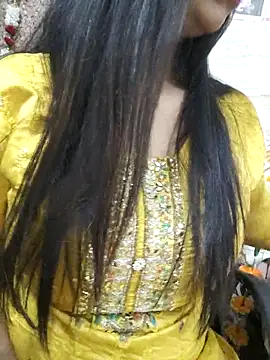 Aradhya-Sharma online show from 02.18.25