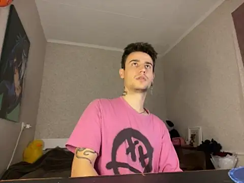 Snapshot of Mike_severi2 chatting on 11.04.25 Mike severi2 online show from 11.04.25