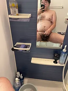 Snapshot of yuuki198912 chatting on 10.05.25 yuuki198912 online show from 10.05.25