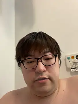 Snapshot of yuuki198912 chatting on 10.06.25 yuuki198912 online show from 10.06.25