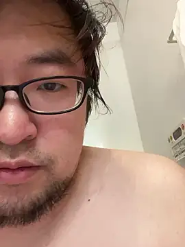 Snapshot of yuuki198912 chatting on 11.18.25 yuuki198912 online show from 11.18.25