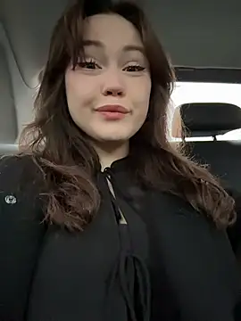 Peachy Dream online show from 11.05.25