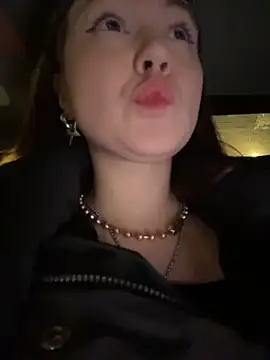 Peachy Dream online show from 02.09.26