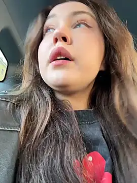 Peachy Dream online show from 04.13.26