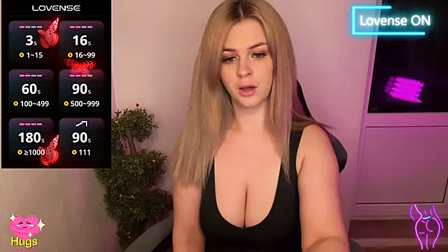 Snapshot of Love_Bri chatting on 01.17.25 Love Bri online show from 01.17.25