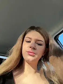 Snapshot of Love_Bri chatting on 02.21.25 Love Bri online show from 02.21.25