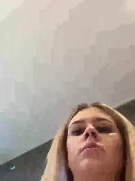 Snapshot of Love_Bri chatting on 10.17.25 Love Bri online show from 10.17.25