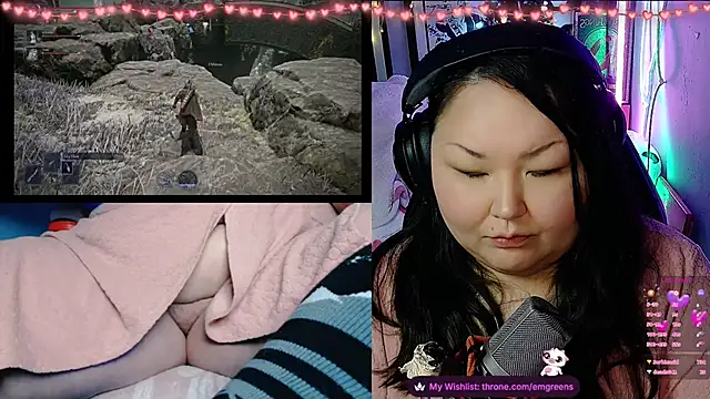 Snapshot of EmGreens chatting on 02.15.26 EmGreens online show from 02.15.26