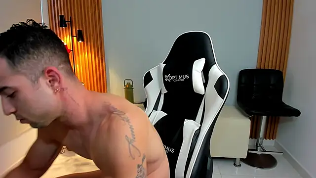 dafboy1 online show from 12.03.24