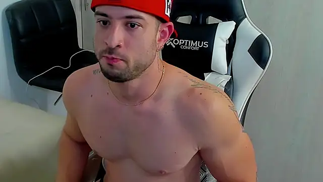 Snapshot of dafboy1 chatting on 11.03.25 dafboy1 online show from 11.03.25