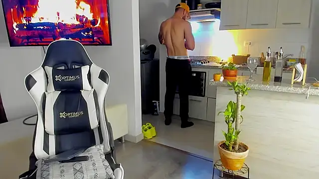 dafboy1 online show from 12.13.25