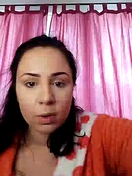 AdelinaJude online show from 02.23.25