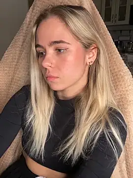 SkyBriii online show from 12.02.24