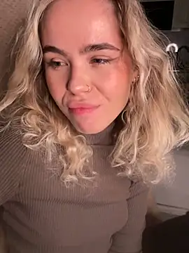 SkyBriii online show from 12.05.24