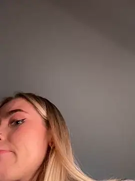 SkyBriii online show from 12.08.24