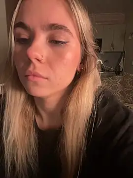 SkyBriii online show from 01.20.25