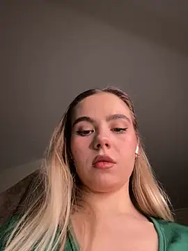 SkyBriii online show from 02.26.25