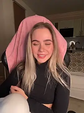 SkyBriii online show from 03.21.25