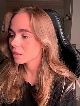 SkyBriii online show from 09.17.25