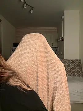 SkyBriii online show from 09.30.25