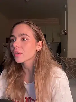 SkyBriii online show from 11.09.25