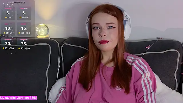 ValBae online show from 11.12.25