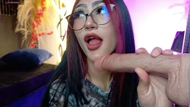 miluv19 online show from 02.10.26