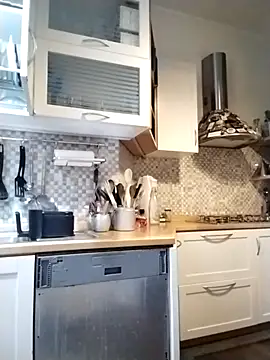 Snapshot of Frabox65 chatting on 10.22.25 Frabox65 online show from 10.22.25