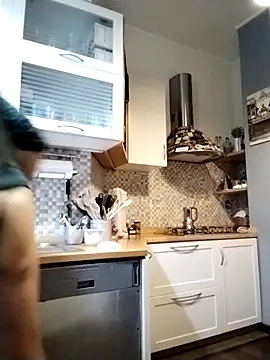 Snapshot of Frabox65 chatting on 11.17.25 Frabox65 online show from 11.17.25