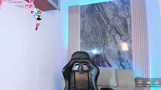 ailynBlaze online show from 10.07.25