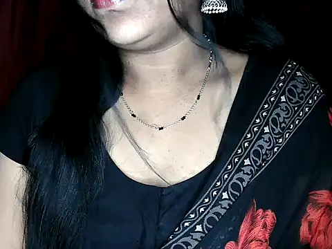 Snapshot of shila20 chatting on 10.26.25 shila20 online show from 10.26.25