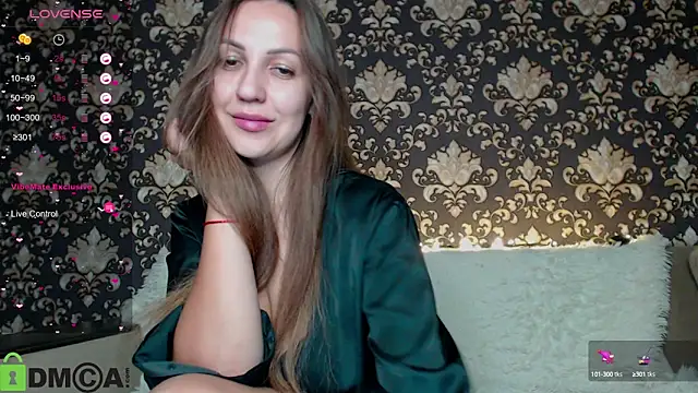 Estel Loewe online show from 09.30.25