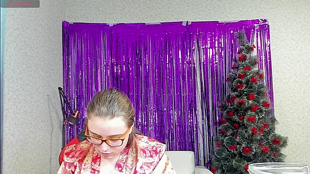 Snapshot of Seductive_She_Wolf chatting on 01.20.25 Seductive She Wolf online show from 01.20.25