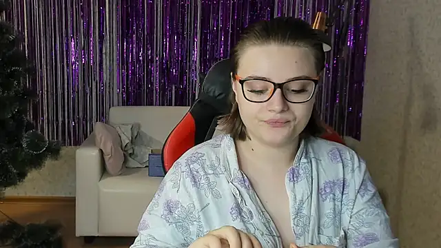 Snapshot of Seductive_She_Wolf chatting on 02.08.25 Seductive She Wolf online show from 02.08.25