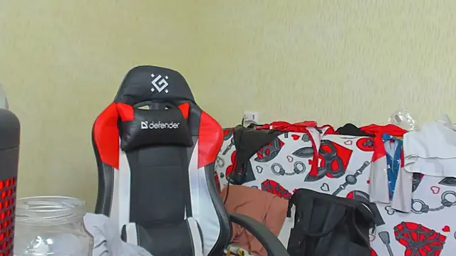 Snapshot of Seductive_She_Wolf chatting on 03.14.25 Seductive She Wolf online show from 03.14.25