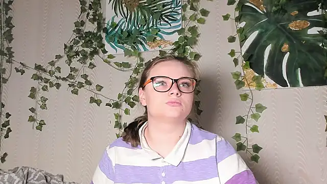 Snapshot of Seductive_She_Wolf chatting on 11.03.25 Seductive She Wolf online show from 11.03.25