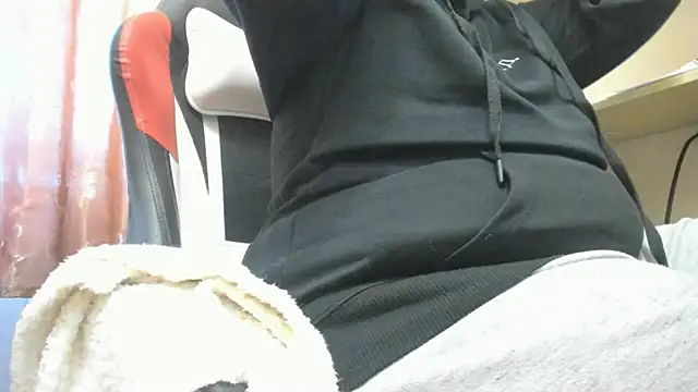 Seductive She Wolf online show from 12.15.25