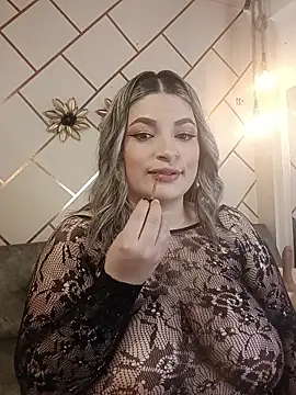 marianeporter   online show from 02.20.26