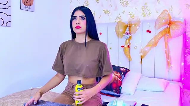 Mia-Monroe online show from 12.01.25