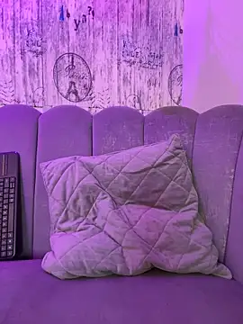 AbyThompson online show from 04.18.26