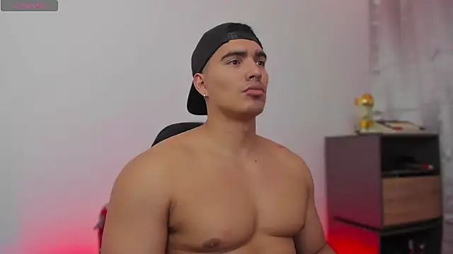 JamesGraay online show from 11.05.25