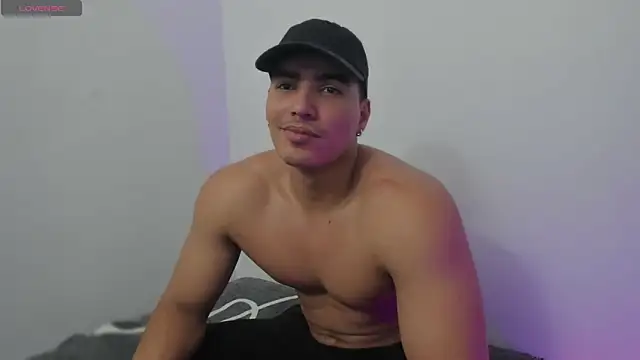 JamesGraay online show from 12.13.25