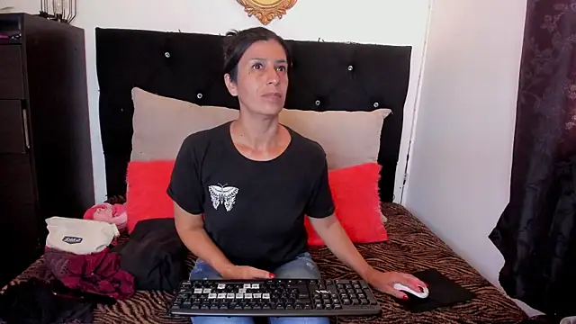 Taylorbdsm online show from 03.14.25