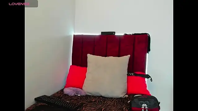 Taylorbdsm online show from 09.24.25