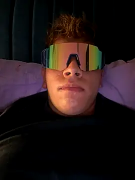 Snapshot of calleaaaa chatting on 10.22.25 calleaaaa online show from 10.22.25