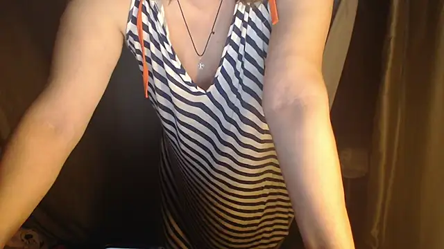 Snapshot of 1BECHA1 chatting on 10.30.25 1BECHA1 online show from 10.30.25