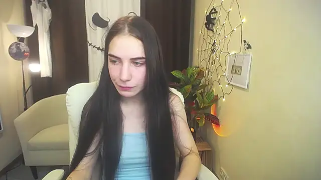 NikaStark  online show from 10.21.25