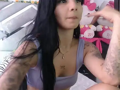 Meganfox 222 online show from 09.17.25