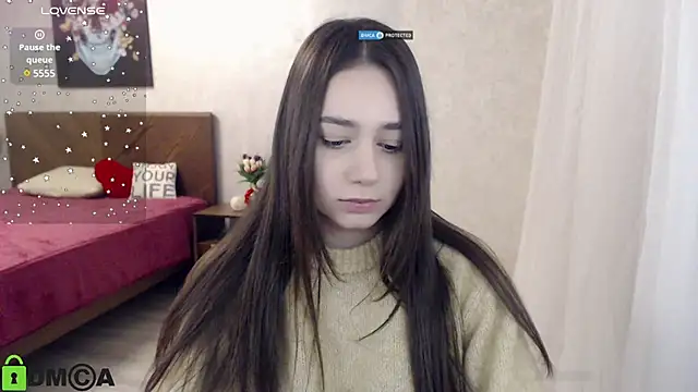 Snapshot of Mary_Moonlight chatting on 12.08.24 Mary Moonlight online show from 12.08.24